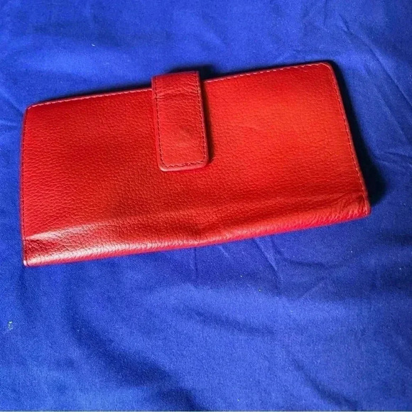 Red Genuine Leather Checkbook Wallet NWOT - Picture 1 of 7
